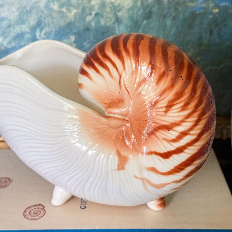 Fitz and Floyd Ceramic Nautilus Shell Footed Bowl - FREE SHIPPING